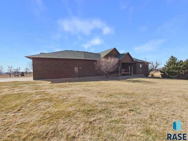 48190 268th St Street, Brandon, SD 57005
