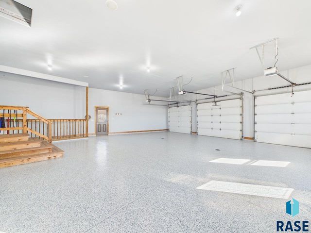 48190 268th St Street, Brandon, SD 57005