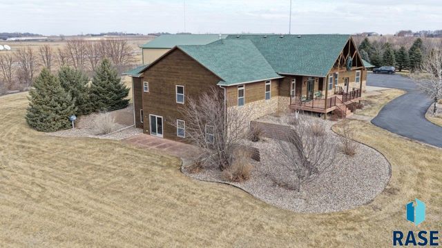 48190 268th St Street, Brandon, SD 57005