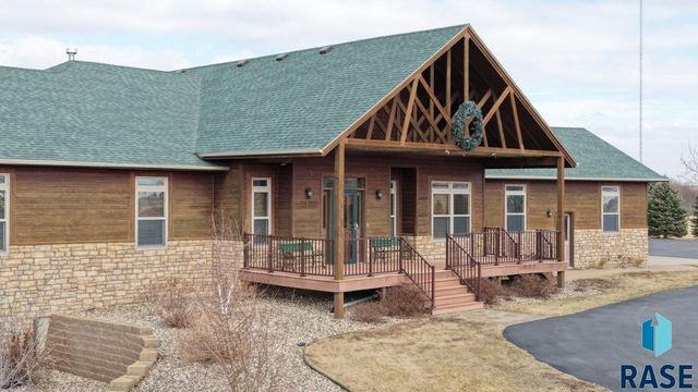 48190 268th St Street, Brandon, SD 57005