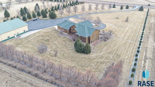 48190 268th St Street, Brandon, SD 57005