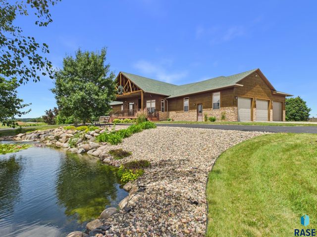 48190 268th St Street, Brandon, SD 57005
