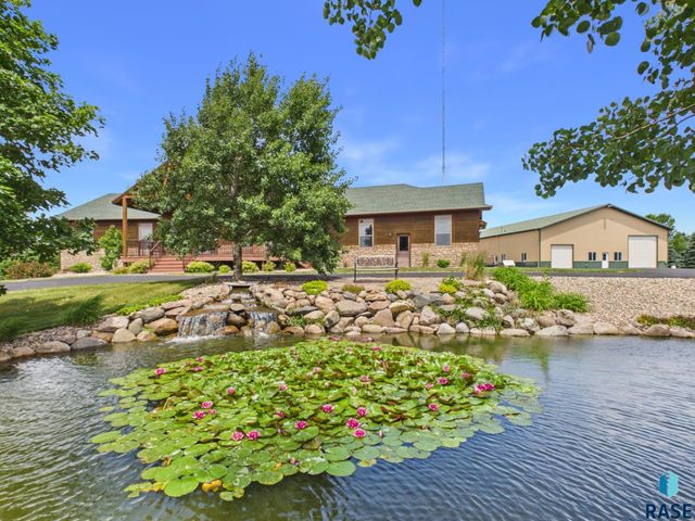 48190 268th St Street, Brandon, SD 57005