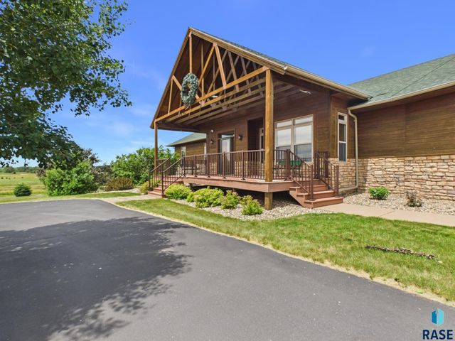 48190 268th St Street, Brandon, SD 57005
