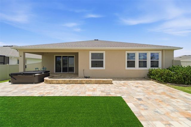 10403 LAXER CAY LOOP, San Antonio, FL 33576