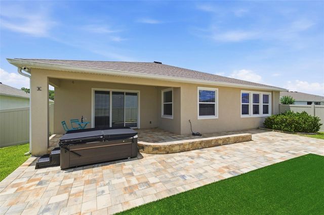 10403 LAXER CAY LOOP, San Antonio, FL 33576