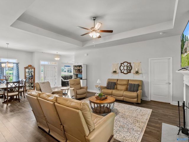 174 Summit Lakes Drive, Athens, AL 35613
