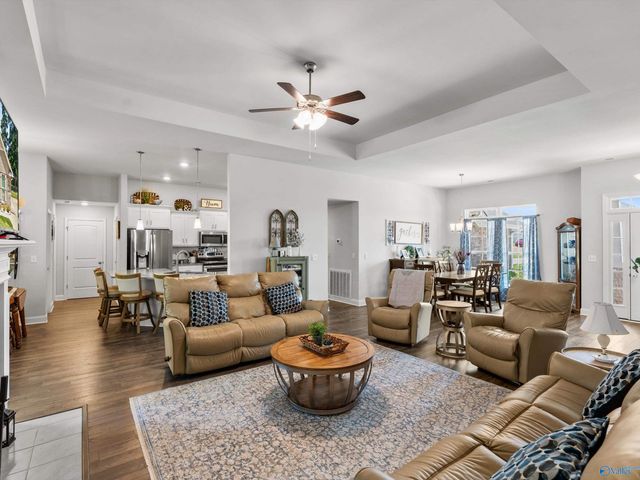 174 Summit Lakes Drive, Athens, AL 35613