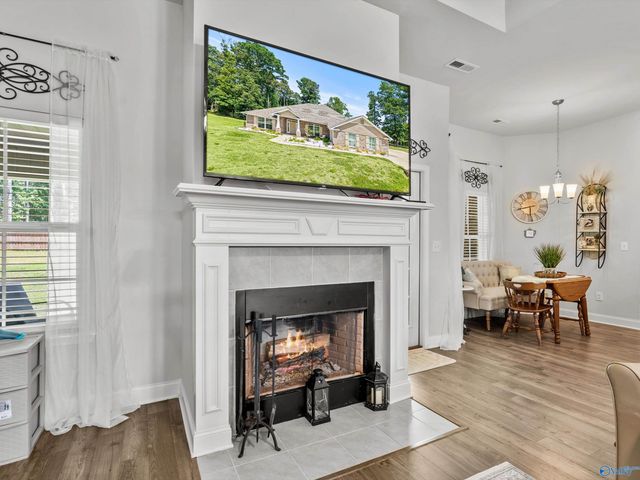 174 Summit Lakes Drive, Athens, AL 35613