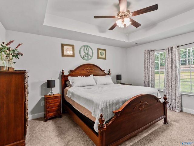 174 Summit Lakes Drive, Athens, AL 35613
