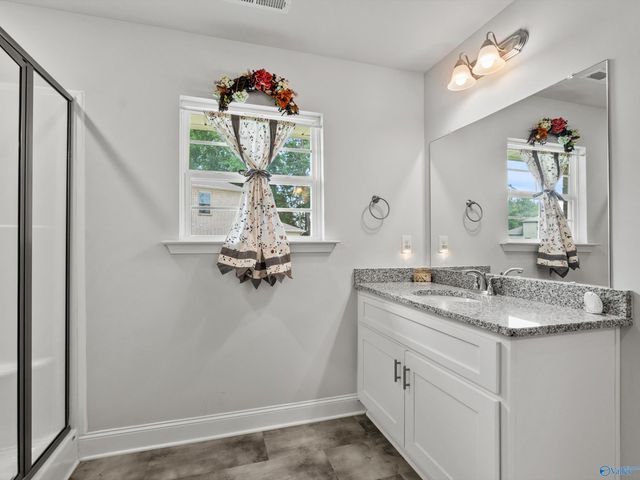 174 Summit Lakes Drive, Athens, AL 35613