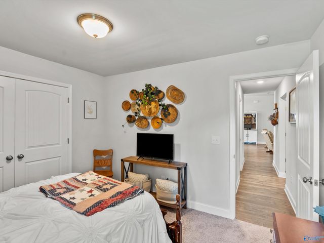 174 Summit Lakes Drive, Athens, AL 35613