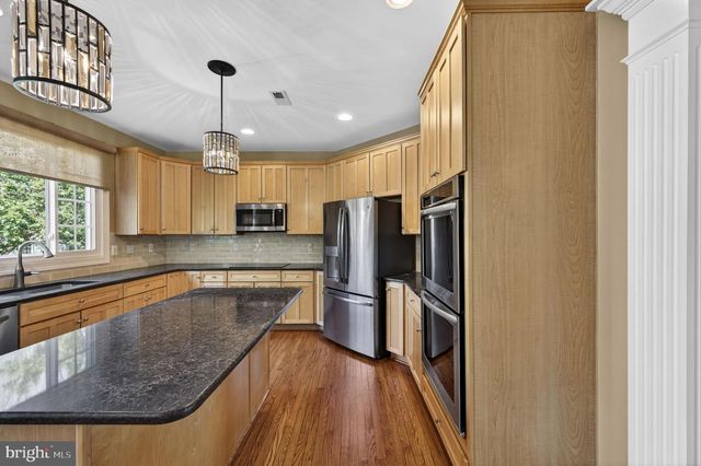 2112 BORDLY DR, Brookeville, MD 20833