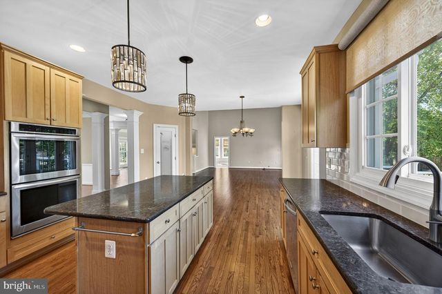 2112 BORDLY DR, Brookeville, MD 20833