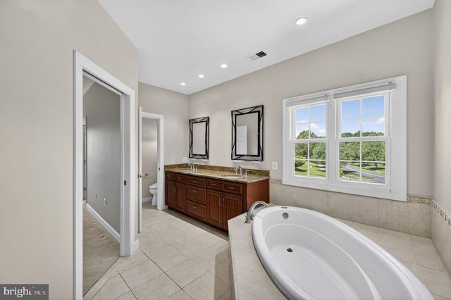 2112 BORDLY DR, Brookeville, MD 20833