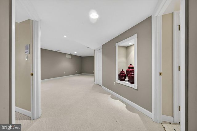 2112 BORDLY DR, Brookeville, MD 20833