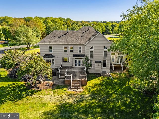 2112 BORDLY DR, Brookeville, MD 20833