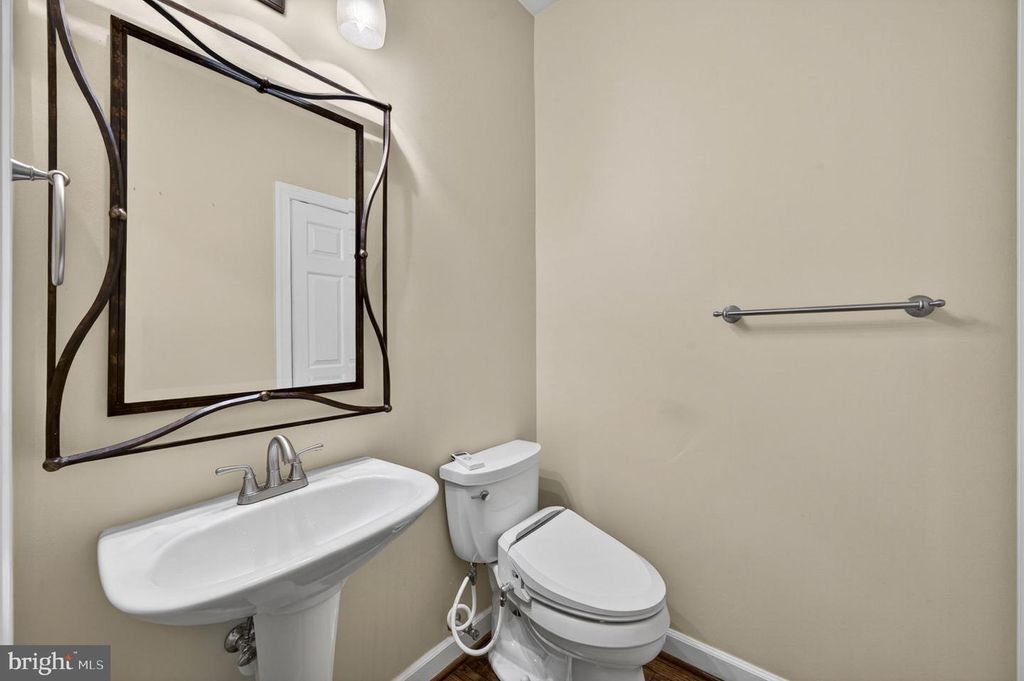 Image 26 of property listing at 2112 BORDLY DR, Brookeville, MD 20833
