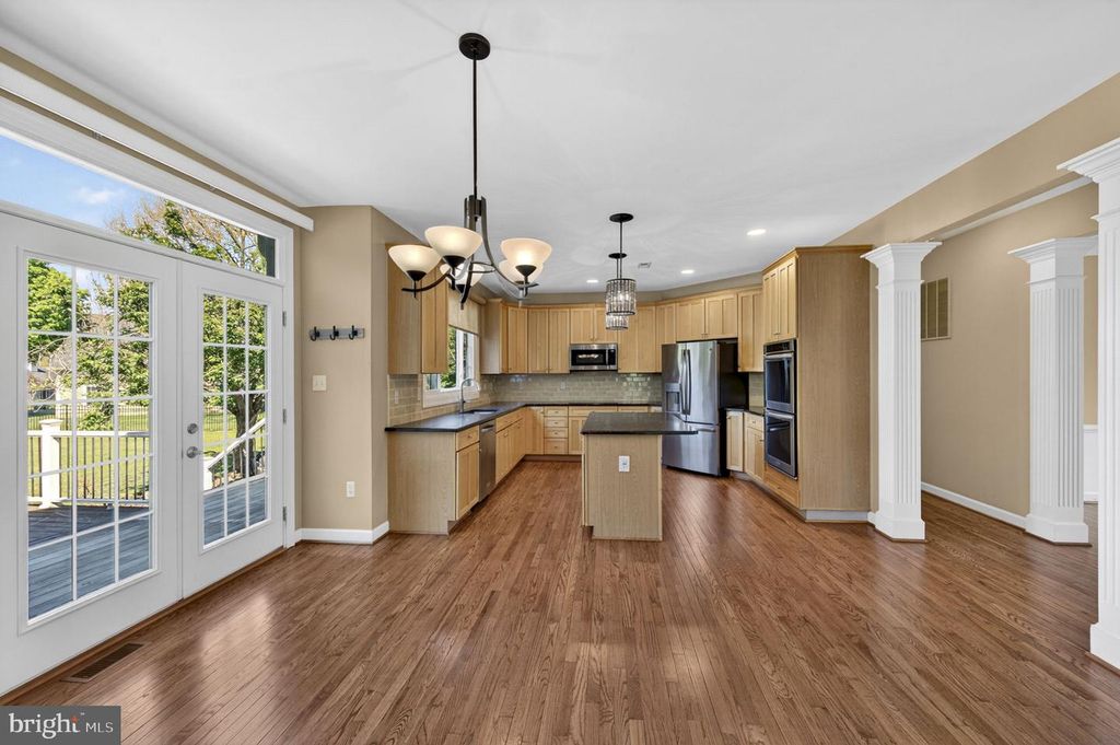 Image 34 of property listing at 2112 BORDLY DR, Brookeville, MD 20833