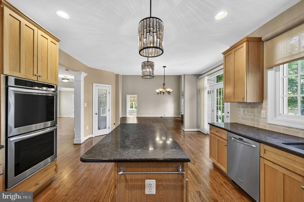 Image 35 of property listing at 2112 BORDLY DR, Brookeville, MD 20833