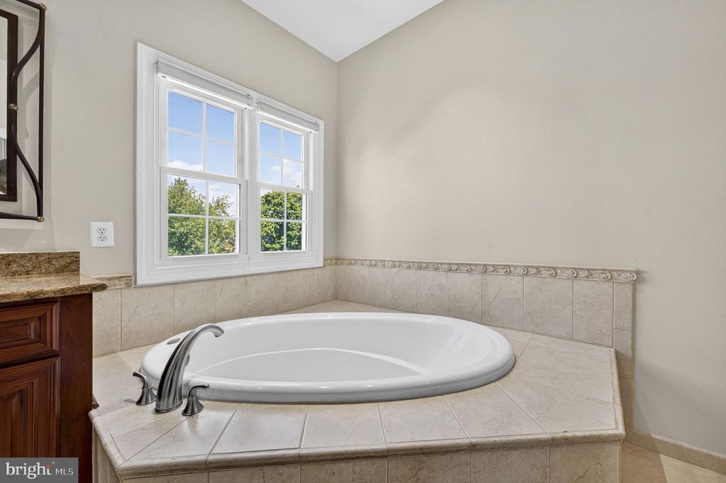Image 52 of property listing at 2112 BORDLY DR, Brookeville, MD 20833