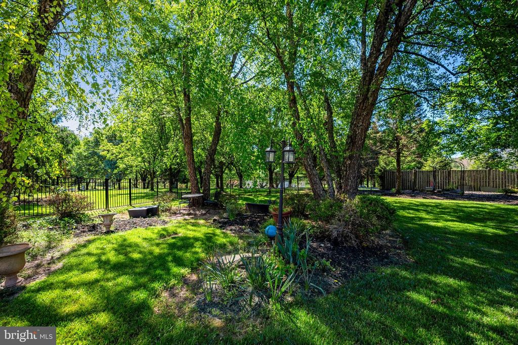 Image 85 of property listing at 2112 BORDLY DR, Brookeville, MD 20833