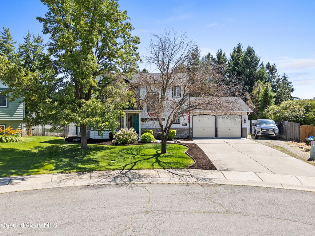 703 W ANGUS CT, Post Falls, ID 83854