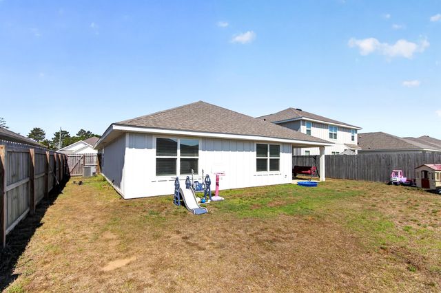 727 Quintana Street, Crestview, FL 32539