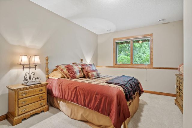 13644 Crompton Avenue, Rosemount, MN 55068