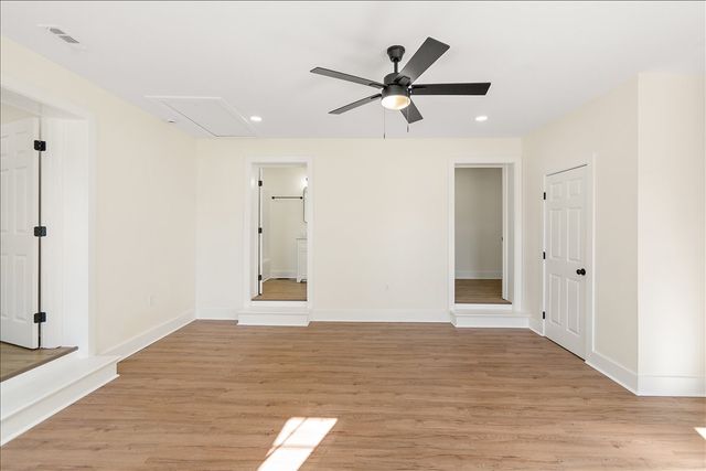 502 8th St, Lawrenceburg, TN 38464