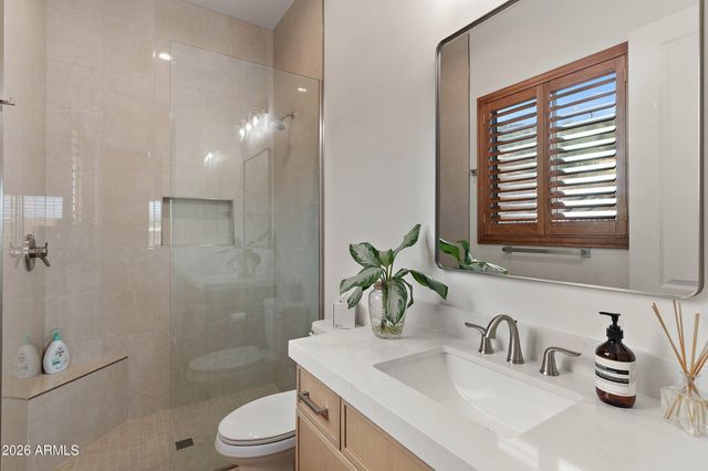 1816 E FORTUNE Drive, Phoenix, AZ 85086