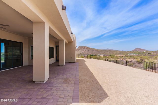1816 E FORTUNE Drive, Phoenix, AZ 85086