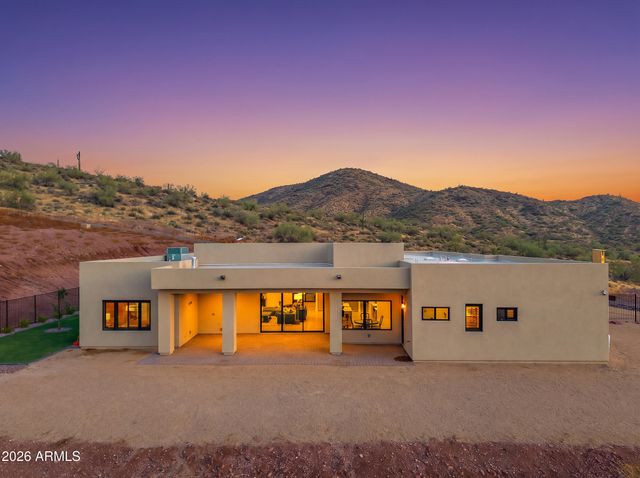 1816 E FORTUNE Drive, Phoenix, AZ 85086