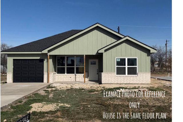 72 E 17th Street, San Angelo, TX 76903