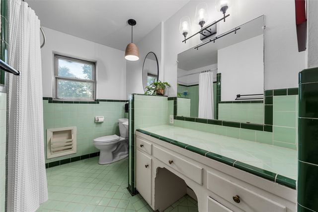 6224 Summit Ridge Drive, Waco, TX 76710