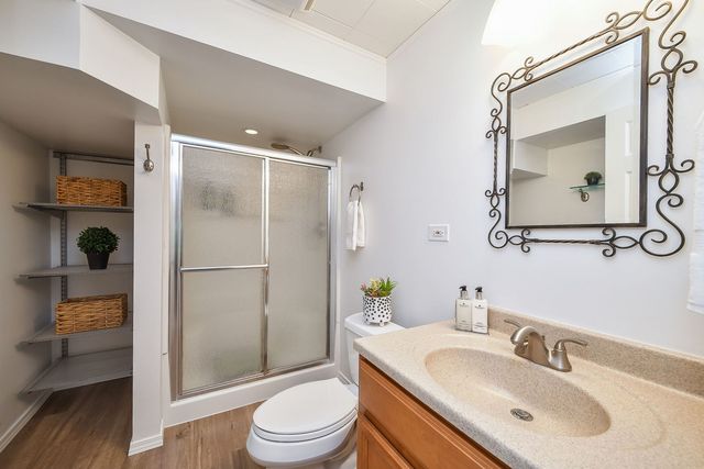 298 Fairhaven Drive, St. Charles, IL 60175