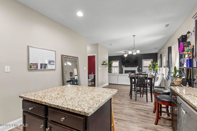 412 Pewter Court, Jacksonville, NC 28546