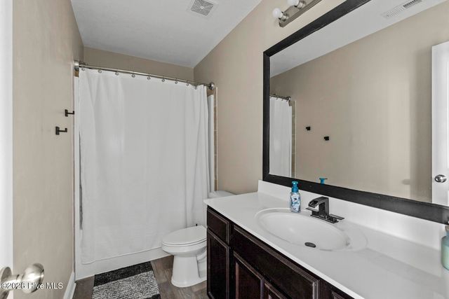 412 Pewter Court, Jacksonville, NC 28546