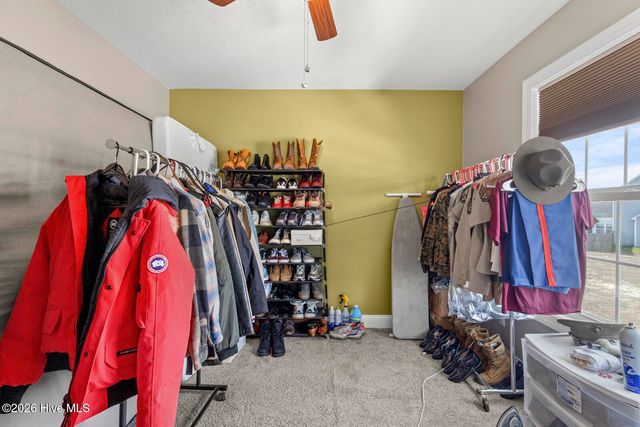 412 Pewter Court, Jacksonville, NC 28546