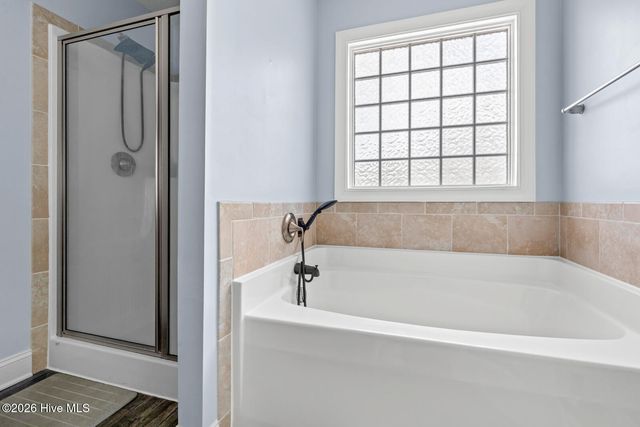 412 Pewter Court, Jacksonville, NC 28546