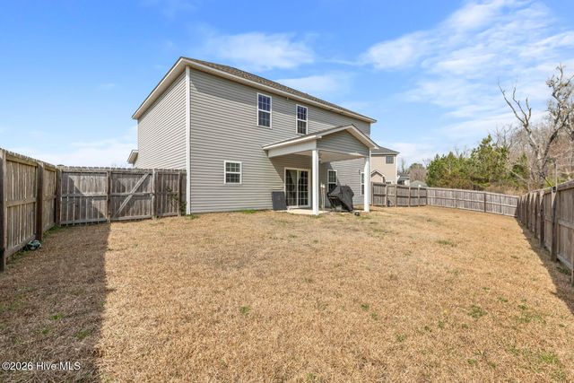 412 Pewter Court, Jacksonville, NC 28546