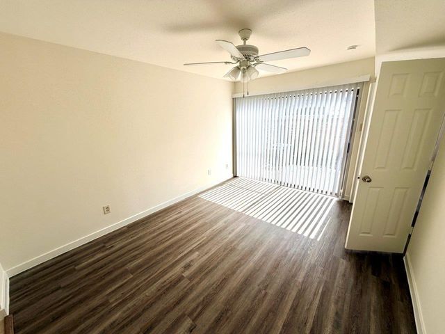 11983 Bob White Drive 844, Houston, TX 77035