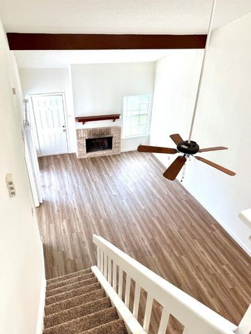 11983 Bob White Drive 844, Houston, TX 77035