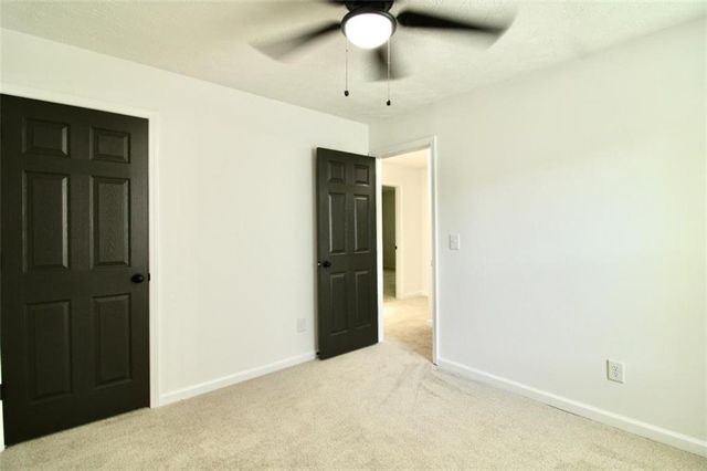 9515 Lakeview Road, Union City, GA 30291