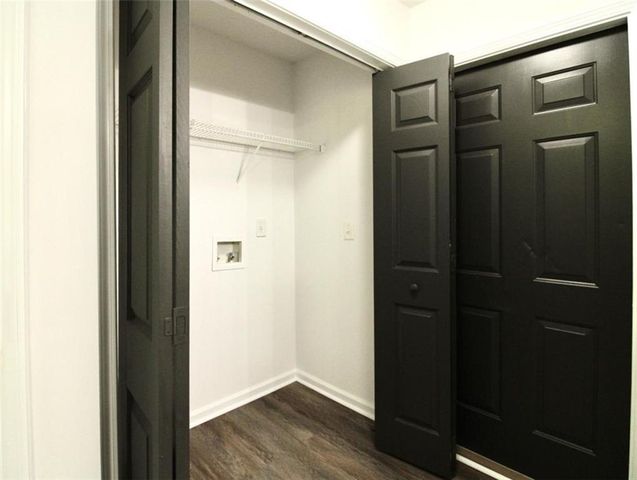 9515 Lakeview Road, Union City, GA 30291