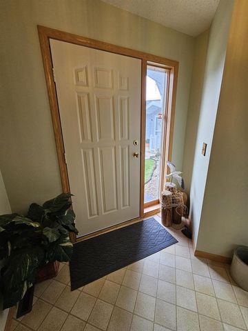 1720 Elizabeth Street, Baraboo, WI 53913