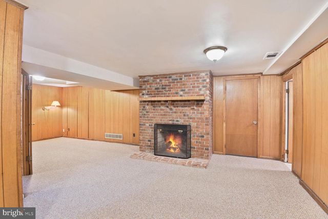 2813 DEERFIELD DR, Ellicott City, MD 21043