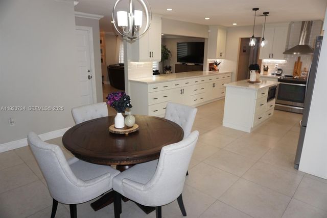 10350 SW 16th St 0, Miami, FL 33165