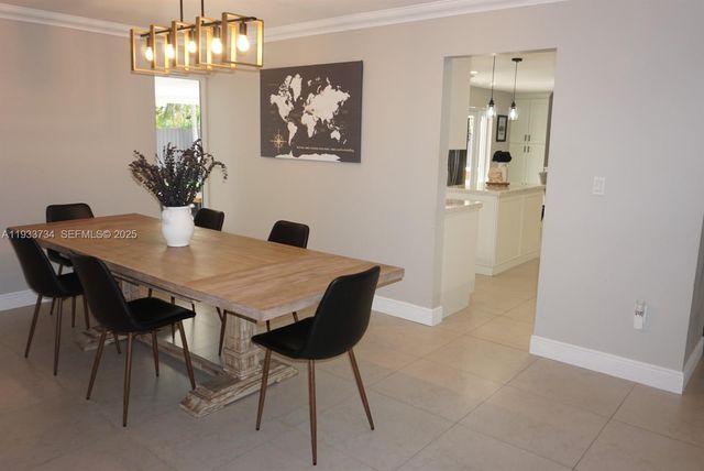 10350 SW 16th St 0, Miami, FL 33165