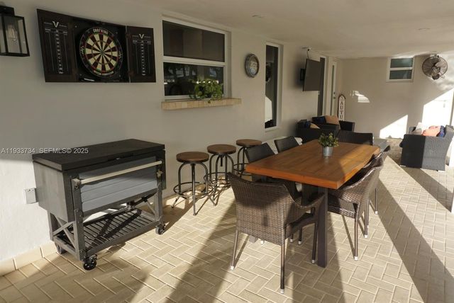 10350 SW 16th St 0, Miami, FL 33165